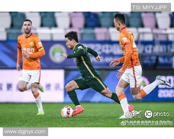 武汉排球队在亚运会积分榜上以52分稳居第一名引发关注 武汉排球队在亚运会积分榜上以52分稳居第一名引发关注